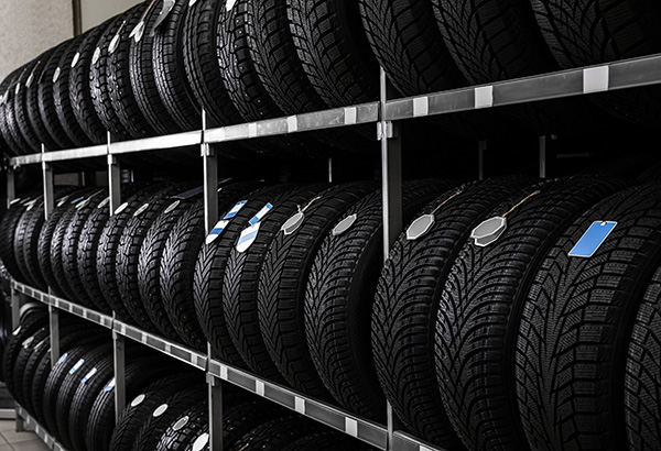 What Are the Signs That I Need New Tires? | Dhillon Motorsports